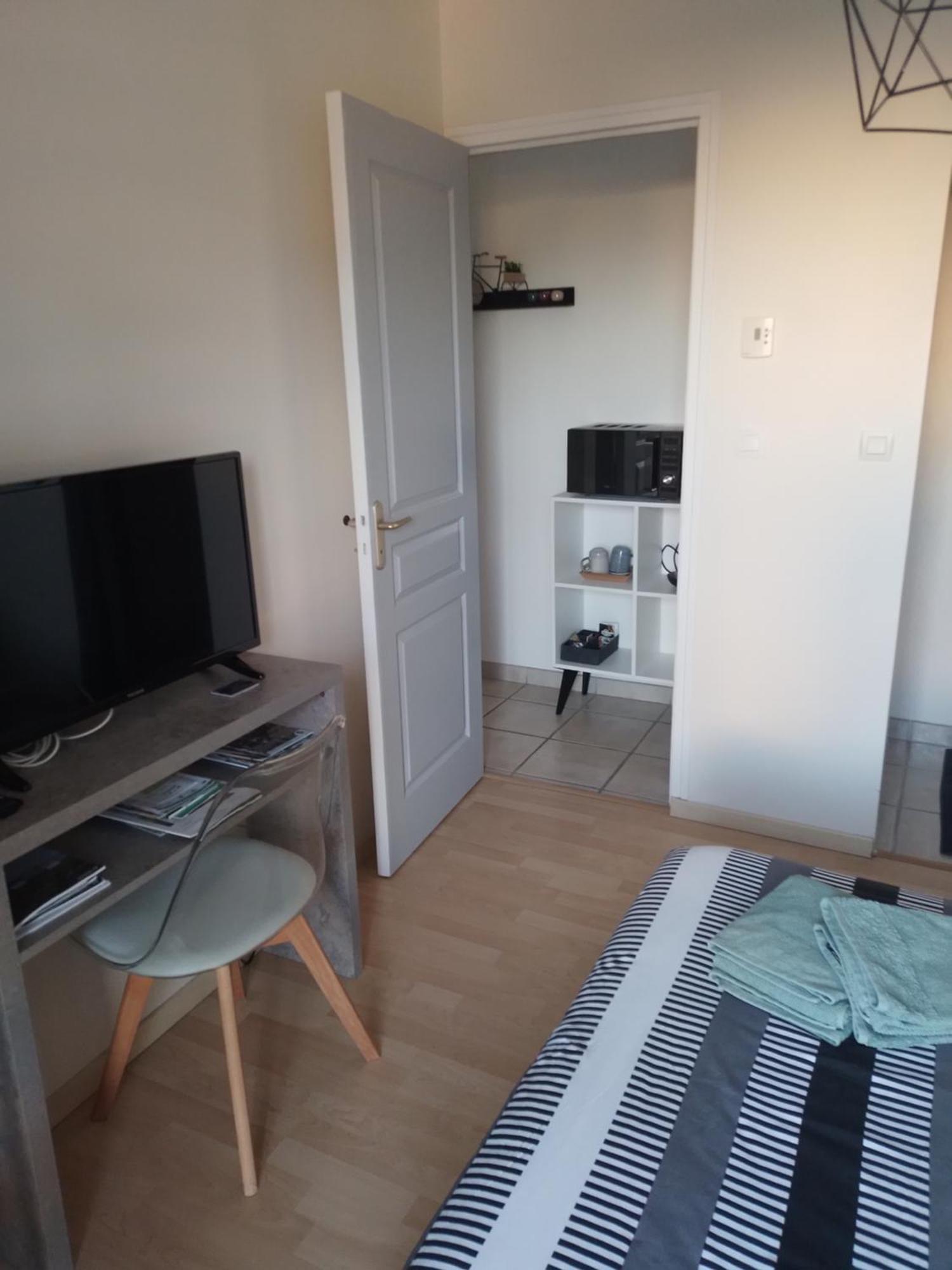 Chambre Agreable Au Calme Saint-Hilaire-Petitville Экстерьер фото